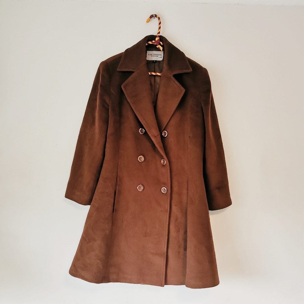 Elegant Brown Double-Breasted Women's Coat